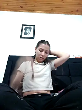 coupledesire18 live sex cam