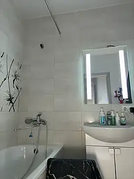 -SweetDi- live sex cam