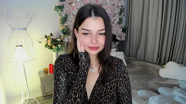 ContinentOfTranquility live sex cam