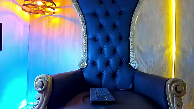 thaddeus_king live sex cam