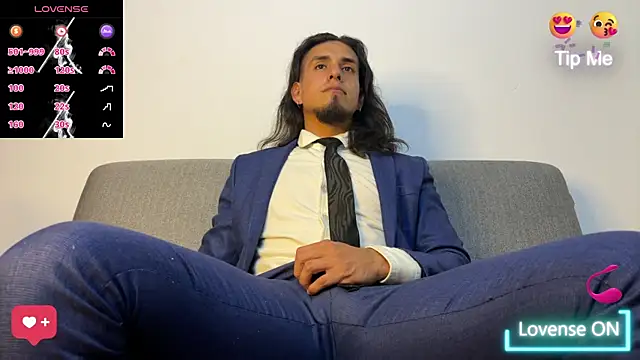 Tom_blunt96 live sex cam