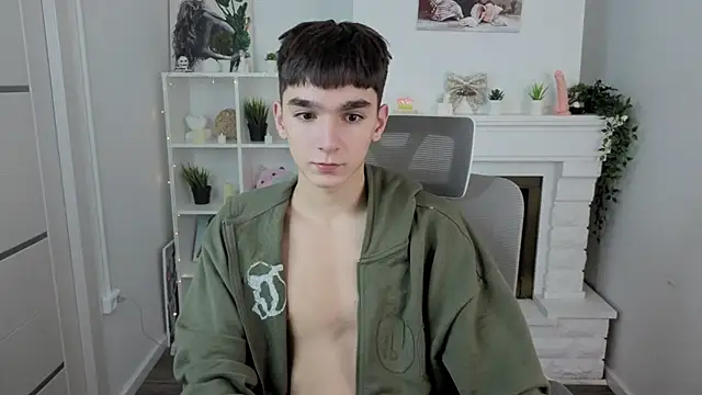 YamiTwink live sex cam