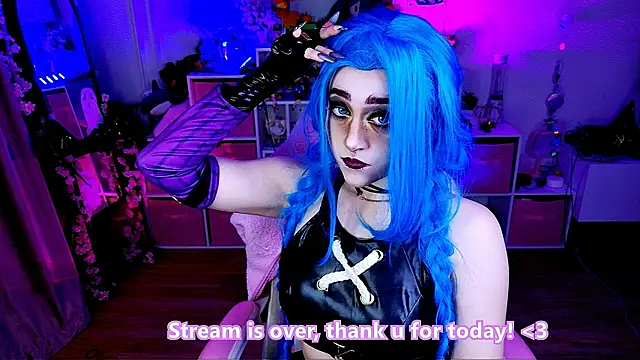 Aki__Ra live sex cam