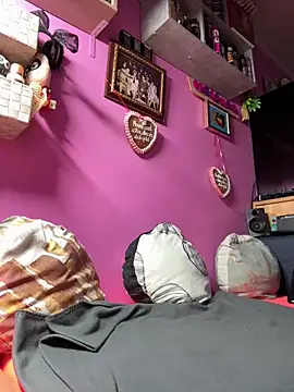 sexymelli18 live sex cam