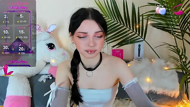 BlackyLii live sex cam