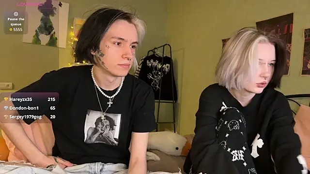 VeryRare_TwinS live sex cam