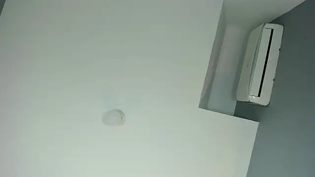 KimmieEvans's cam snapshot