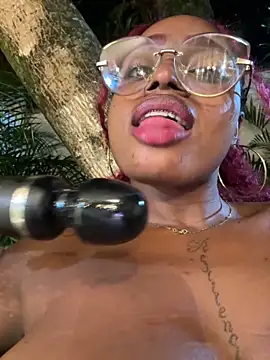 darle_volant live sex cam