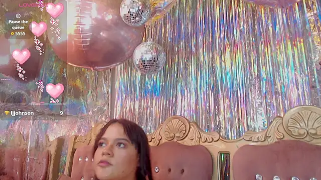 slutty_hotwife live sex cam