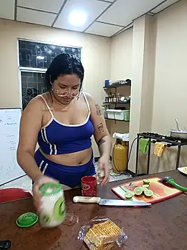 DanelyLopez live sex cam