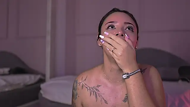 Paulah_x live sex cam