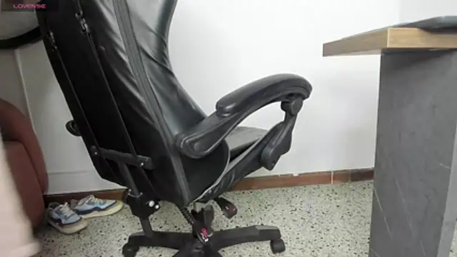 Lory-2023's cam snapshot