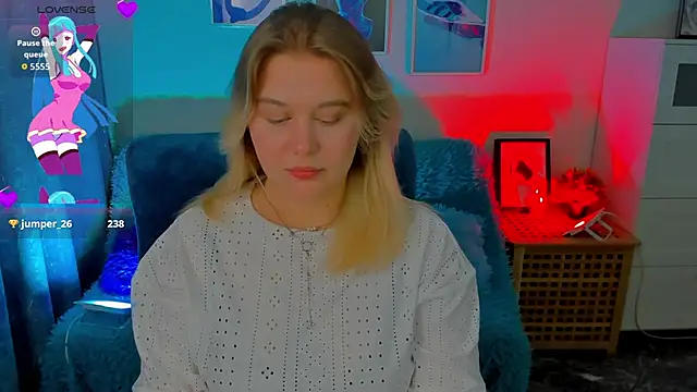 LouiseMous's cam snapshot