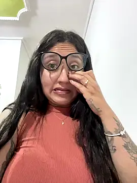 croftsmila live sex cam