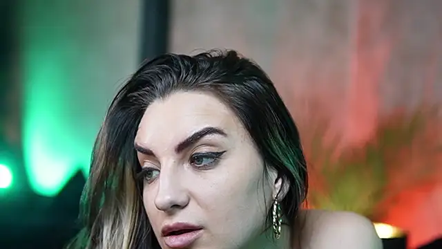 BikiJo's cam snapshot