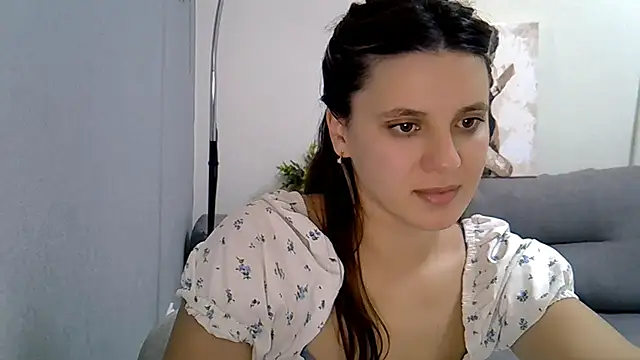 KiraHoney's cam snapshot