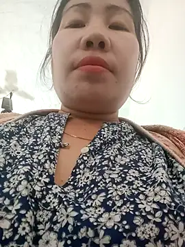 Reema_143's cam snapshot