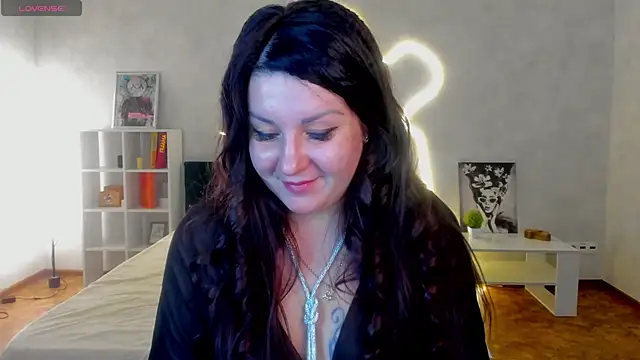 still__her's cam snapshot