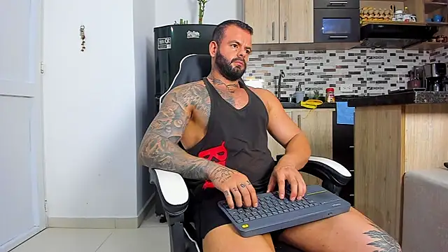 Johnnygrayson1 live sex cam