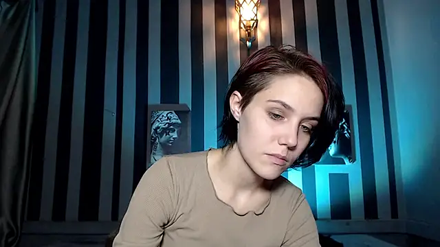 onaloon's cam snapshot