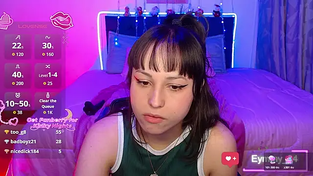 Eymmy_24's cam snapshot