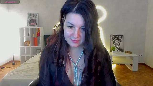 still__her's cam snapshot