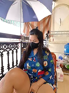 lyna_bl's cam snapshot