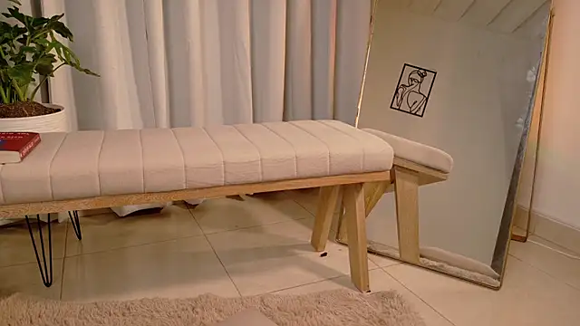 VictoriaNova_'s cam snapshot