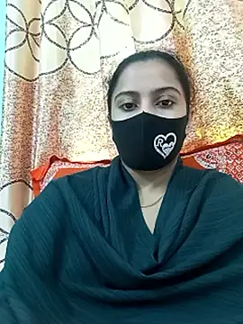 daisy-03's cam snapshot