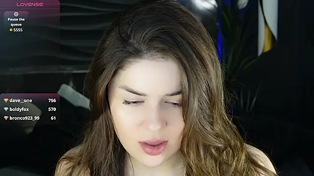 melanie_neal's cam snapshot