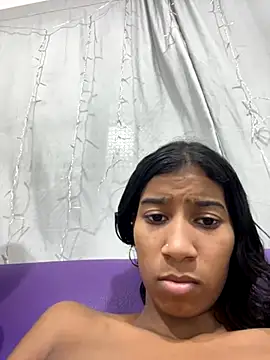 KattyAndDorian's cam snapshot