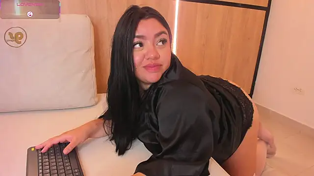 ashlyn_parker's cam snapshot