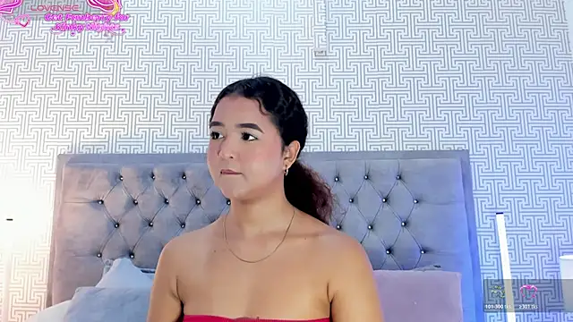 Evaa_Lunna_'s cam snapshot