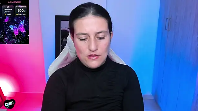 Saskyaa's cam snapshot