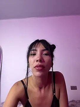 Tiny-and-jack's cam snapshot