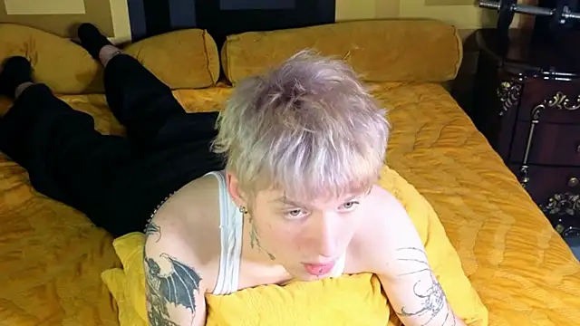 TRAVIS_CLAS live sex cam