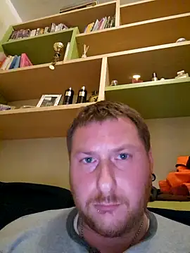 18cmAndr live sex cam