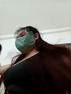 bree-zz live sex cam