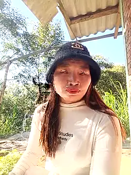 sowbibi's cam snapshot