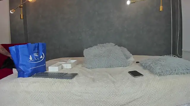 Thalynn_angels's cam snapshot