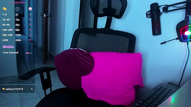 ava_muse_'s cam snapshot