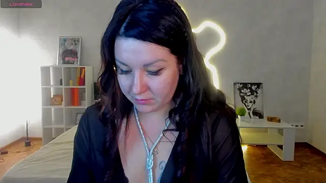 still__her's cam snapshot