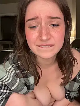 nerdynina live sex cam