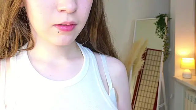 SilentLily's cam snapshot