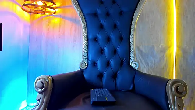 thaddeus_king live sex cam