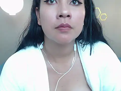 Elektrarosy's cam snapshot