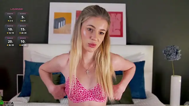 EmilyNoiri's cam snapshot