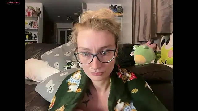 harleyblair's cam snapshot