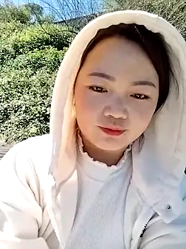 lusy-000's cam snapshot