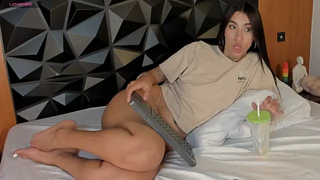 Wendy_Marchall's cam snapshot